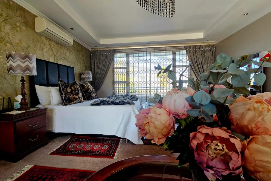 4 Bedroom Property for Sale in Heuwelsig Free State